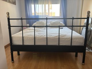 Cabecero Cama Metal Negro y Dorado 1,50