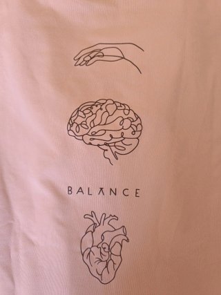 Camiseta rosa Balance