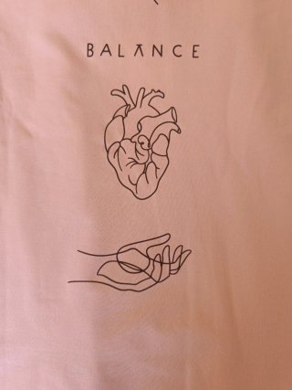 Camiseta rosa Balance