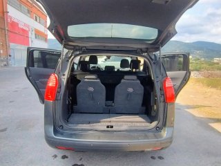 Peugeot 5008 2013