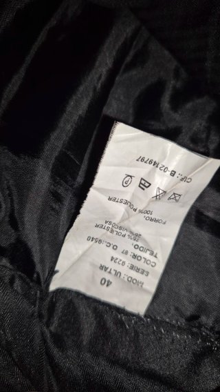Traje de hombre negro