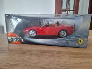 Ferrari 550 Barchetta Hot Wheels 1:18