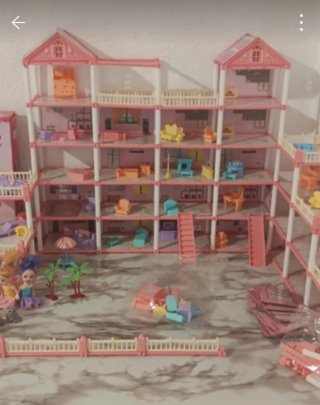 Bella Cabina Casa delle Bambole con Arredamento