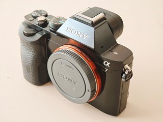 Sony Alpha 7 Cámara Digital