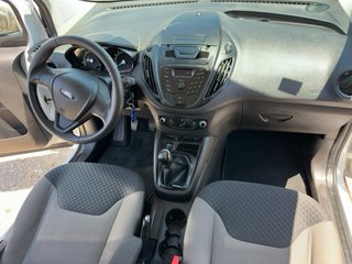 Ford E-Tourneo Courier 2017