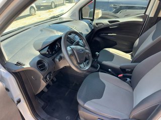 Ford E-Tourneo Courier 2017