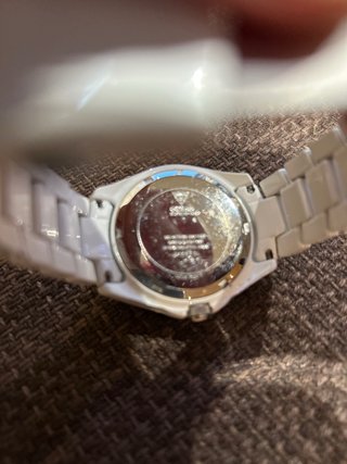 Reloj Guess Mujer Blanco y Plateado