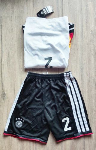 Conjunto Rüdiger Alemania