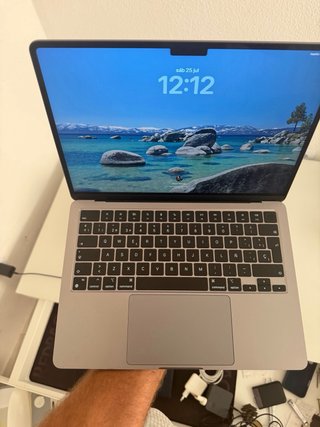 MacBook Air M2 13 Gris Espacial