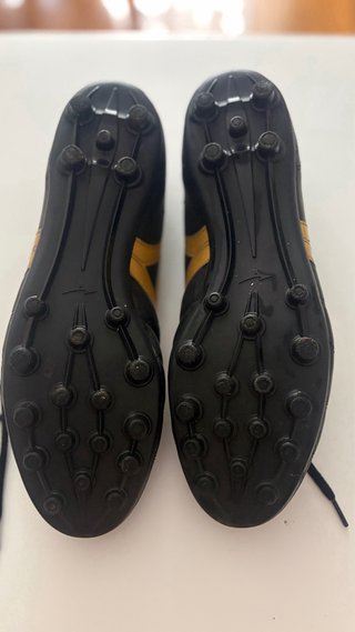 Botas de fútbol Mizuno Morelia Club Talla 44.5