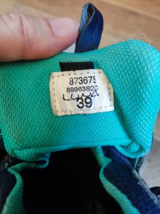 Botas de montaña azules y grises Talla 39