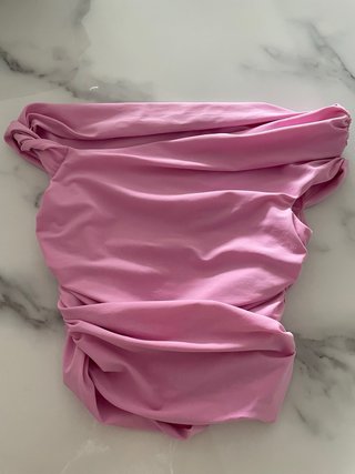 Top Zara rosa asimétrico fruncido Talla S