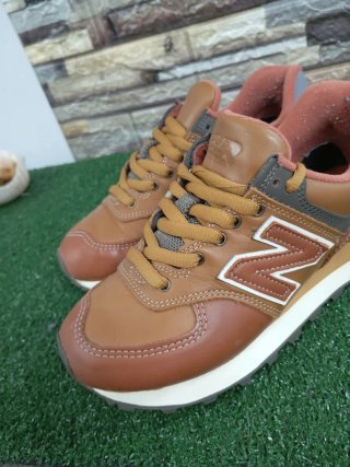 Scarpe New Balance574  Donna Beige/Marrone