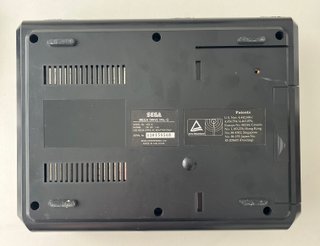 Sega Mega Drive con confezione e Sonic