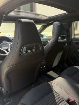 Mercedes-Benz Clase A 220d AMG FULL EQUIP