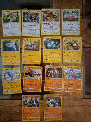 Surtido castas Pokémon Sol y Luna: Mentes Unidas