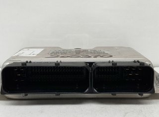 Centralita motor uce audi 1161358 038906019jq a4