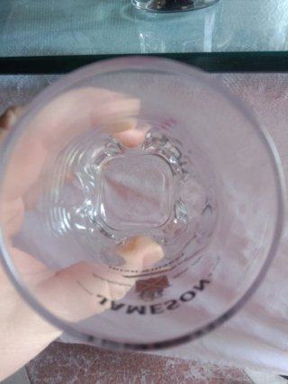 Vasos de whisky John Jameson & son irish whiskey