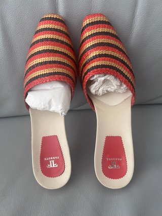 Sandalias Farrutx Rayas Doradas y Rojas
