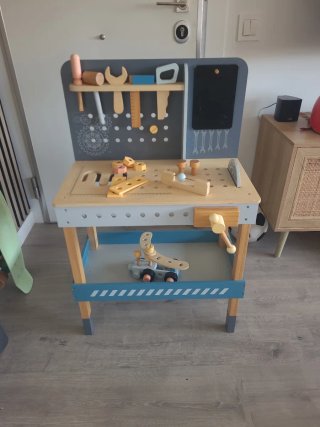 Banco de trabajo de madera para niños