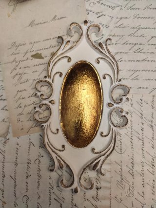 Moldura/Aplique Madera Tallada Blanco y Dorado