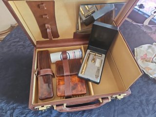 Beauty Case Vintage con Accessori