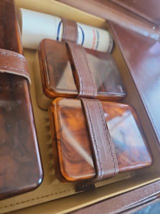 Beauty Case Vintage con Accessori