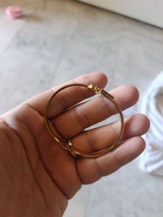 Pulsera y Anillo Chanel Dorado