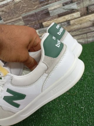 Scarpe New Balance 300