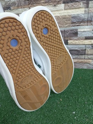 Scarpe New Balance 300