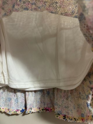 Top Zara floral lentejuelas volantes