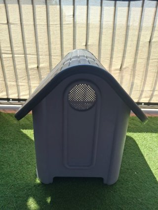 Caseta Perro Plástico Gris