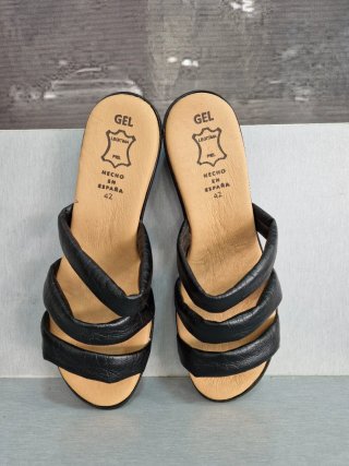 Sandalias de Piel Talla 42 Nuevas