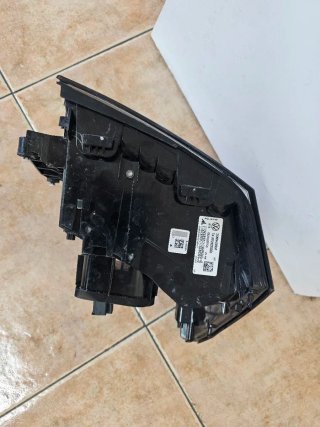 Piloto trasero derecho
