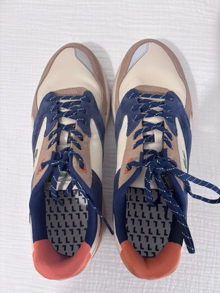 Deportivas Lacoste Hombre Beige/Azul/Naranja