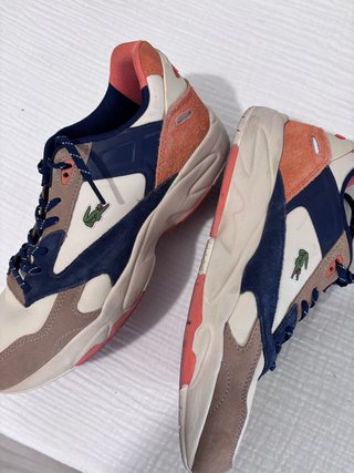 Deportivas Lacoste Hombre Beige/Azul/Naranja