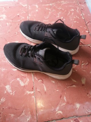 Zapatillas KGG Negras y Grises