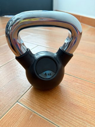 2 Kettlebells: 4 kg y 6 kg