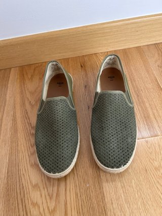 Alpargatas rejilla Mango verde T.40