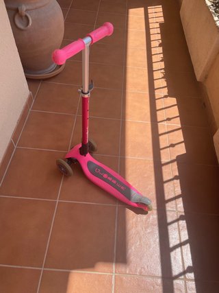 Patinete Globber 3 ruedas rosa