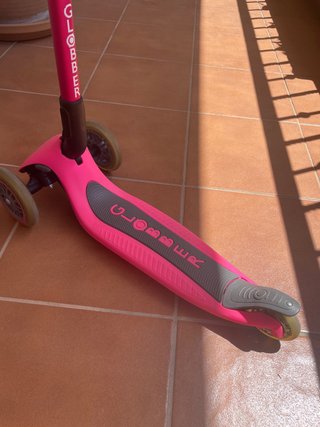 Patinete Globber 3 ruedas rosa