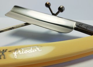 Navaja J.A. Henckels Friodur Inox 17.