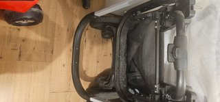 Carro de bebé marca Chico.completo con mochila
