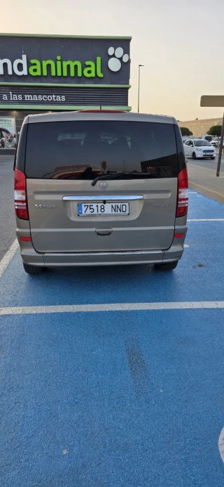 Mercedes-Benz Viano 2012