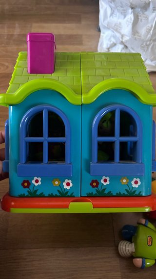 Casa Tolo Infantil con Figuras