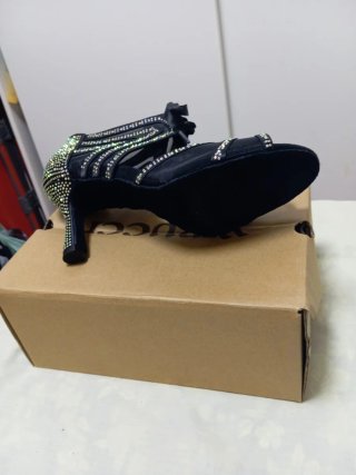 Zapatos de baile latino nuevos sin usar