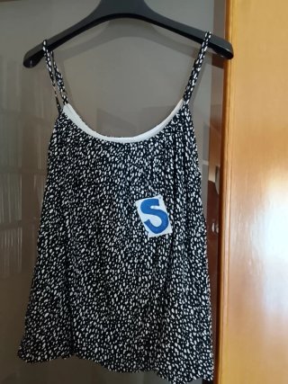 Lote x 10€, tallas S, vestido, pantalón, top y mas