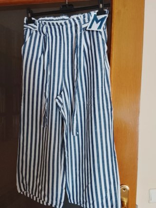 Lote x 10€, tallas S, vestido, pantalón, top y mas
