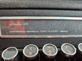 Máquina escribir Olivetti : "trozo de mi historia"
