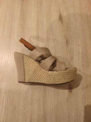 Sandalias cuña Tommy Hilfiger beige Talla 36 EUr